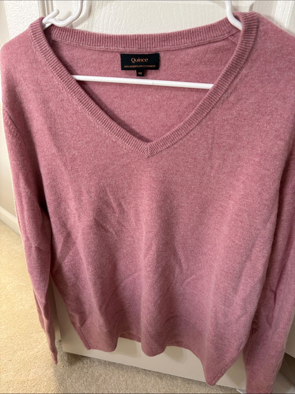 Quince Women's V-Neck Sweater — Dusty Rose Pink cashmere